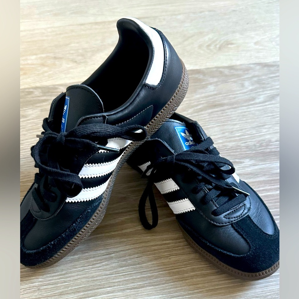 Adidas Samba